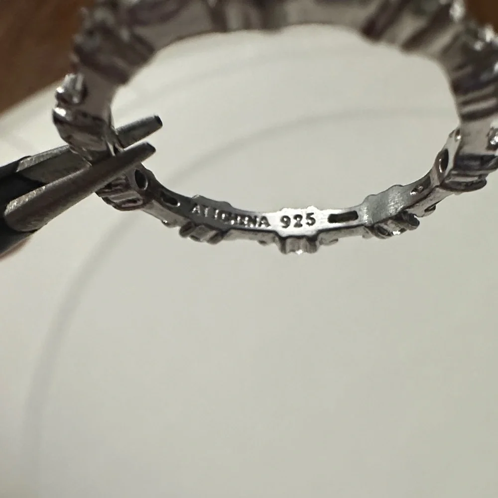 Elegant Silver Women's Ring